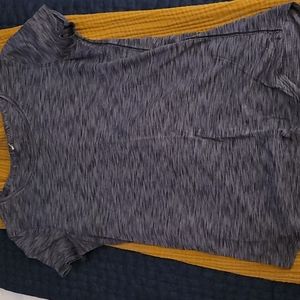 Lululemon tshirt, size 4